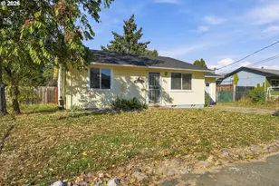 837 SE Vine Maple Dr, Myrtle Creek, OR 97457 - Photo 1