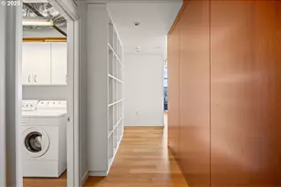 1025 NW Couch St, Portland, OR 97209 - Photo 34