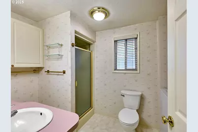 1032 Stanfield Rd, Woodburn, OR 97071 - Photo 14