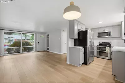 12955 SW 22nd St, Beaverton, OR 97008 - Photo 6