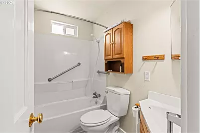 412 23rd St, Myrtle Point, OR 97458 - Photo 12