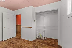 412 23rd St, Myrtle Point, OR 97458 - Photo 18