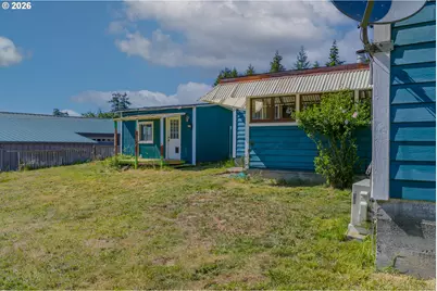 412 23rd St, Myrtle Point, OR 97458 - Photo 32