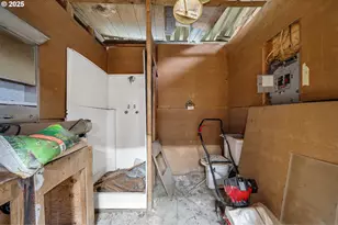 25795 Trask River Rd, Tillamook, OR 97141 - Photo 24