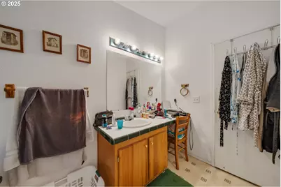 25795 Trask River Rd, Tillamook, OR 97141 - Photo 10