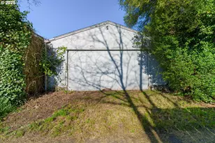 1887 Madrona St, North Bend, OR 97459 - Photo 42