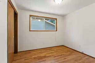 14220 SW 20th St, Beaverton, OR 97008 - Photo 30