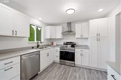 10207 NE 8th St, Vancouver, WA 98664 - Photo 16