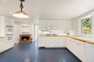 4325 SW Charming Way, Portland, OR 97225 - Photo 14