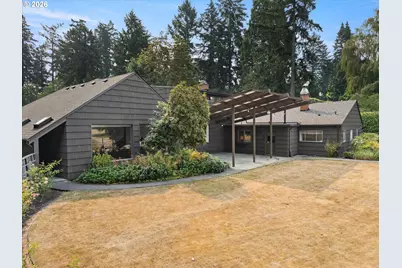 4325 SW Charming Way, Portland, OR 97225 - Photo 32