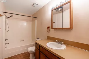 14114 NE 28th St, Vancouver, WA 98682 - Photo 12