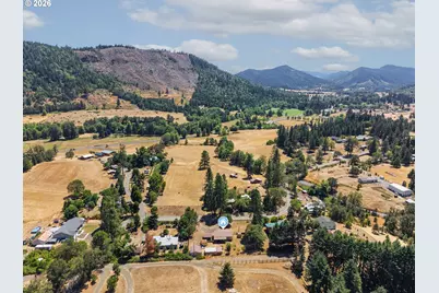 2325 Tenmile Valley Rd, Tenmile, OR 97481 - Photo 44