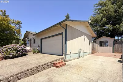 13046 Setera Cir, Oregon City, OR 97045 - Photo 4
