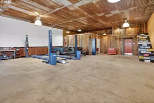 250 Schilling Rd, Lyle, WA 98635 - Photo 6