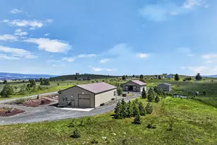 250 Schilling Rd, Lyle, WA 98635 - Photo 2