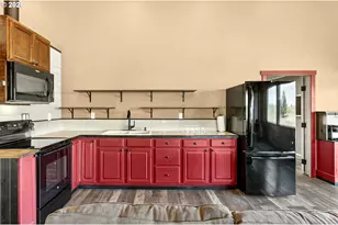 250 Schilling Rd, Lyle, WA 98635 - Photo 16
