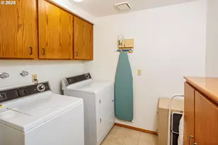 13821 NW 10th Ct, Vancouver, WA 98685 - Photo 12