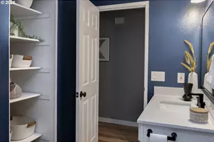 8724 N Woolsey Ave, Portland, OR 97203 - Photo 18