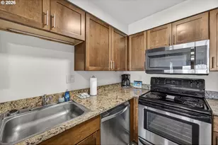 88416 1st Ave, Florence, OR 97439 - Photo 18