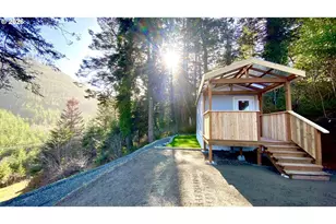 94255 Seaview Ln, Gold Beach, OR 97444 - Photo 2