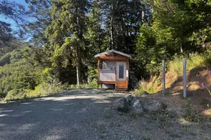 94255 Seaview Ln, Gold Beach, OR 97444 - Photo 6