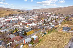 110 N Gilmore St, Heppner, OR 97836 - Photo 42