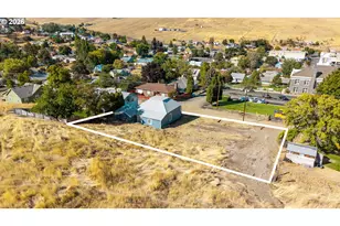 110 N Gilmore St, Heppner, OR 97836 - Photo 38