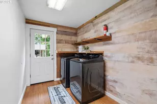 106 W Jones St, Yacolt, WA 98675 - Photo 34