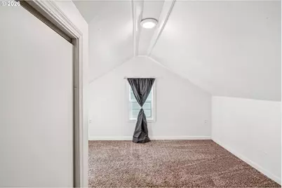 710 SE 155th Ave, Portland, OR 97233 - Photo 28