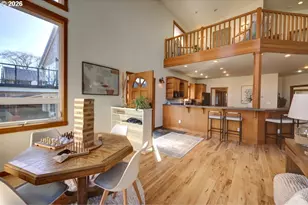 163 W 1st Ave, Cannon Beach, OR 97110 - Photo 8