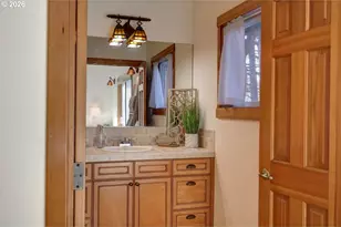 163 W 1st Ave, Cannon Beach, OR 97110 - Photo 20