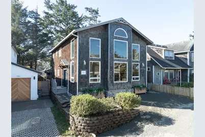 163 W 1st St, Cannon Beach, OR 97110 - Photo 1