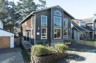 163 W 1st Ave, Cannon Beach, OR 97110 - Photo 1