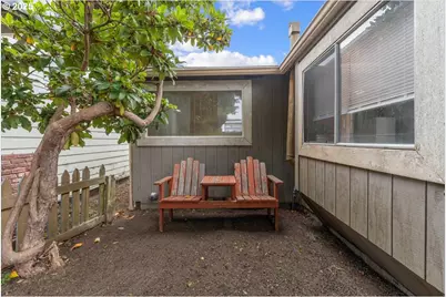 830 Oceanway St, Seaside, OR 97138 - Photo 20