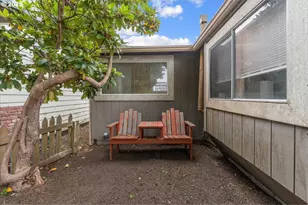 830 Oceanway St, Seaside, OR 97138 - Photo 20