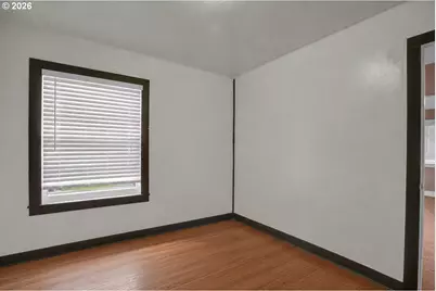 8044 SE Malden St, Portland, OR 97206 - Photo 18