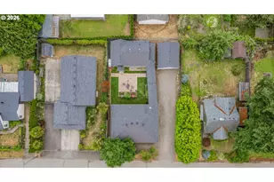 8044 SE Malden St, Portland, OR 97206 - Photo 30