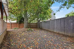 2245 Princeton Dr, Eugene, OR 97405 - Photo 38