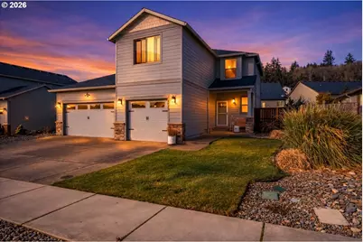 1473 Meadow Ave, Silverton, OR 97381 - Photo 1