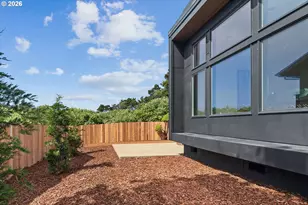 1735 NW 39th St, Lincoln City, OR 97367 - Photo 40