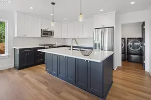 1735 NW 39th St, Lincoln City, OR 97367 - Photo 10