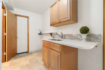 15116 SE Gladstone Dr, Portland, OR 97236 - Photo 32