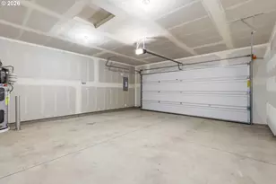 876 E Kinsley Ave, Hermiston, OR 97838 - Photo 16