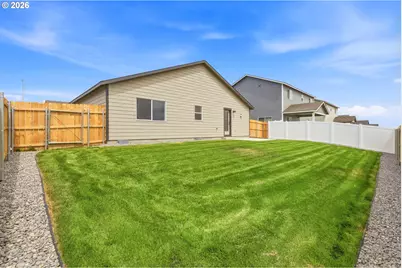 876 E Kinsley Ave, Hermiston, OR 97838 - Photo 20