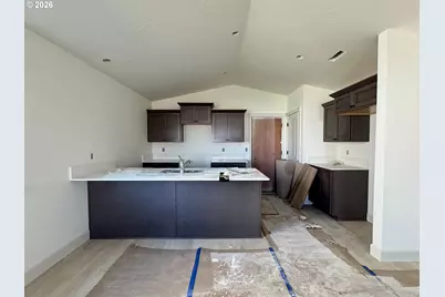 876 E Kinsley Ave, Hermiston, OR 97838 - Photo 4