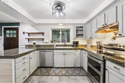 34212 NE Adams Pl, La Center, WA 98629 - Photo 14