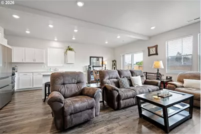 2259 30th Pl, Springfield, OR 97477 - Photo 14