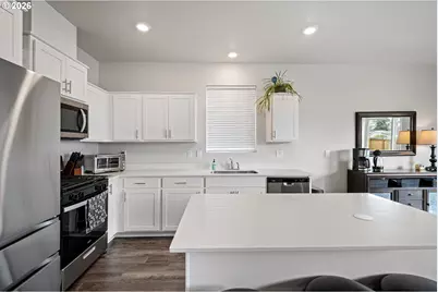 2259 30th Pl, Springfield, OR 97477 - Photo 18