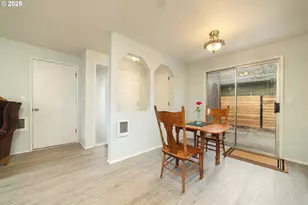 5506 SE 89th Ave, Portland, OR 97266 - Photo 4