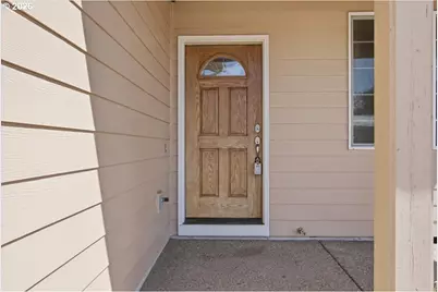 4575 Shipps Pl, Salem, OR 97305 - Photo 2